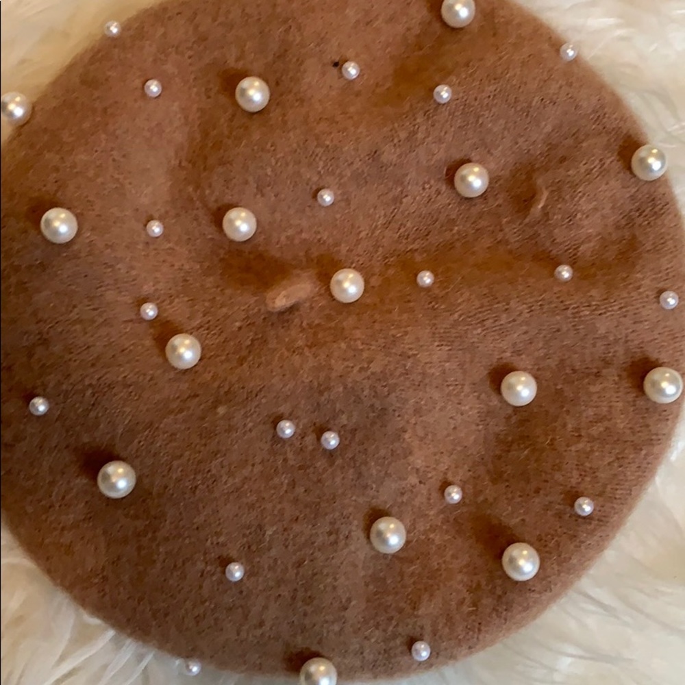 Pearl Beret hat